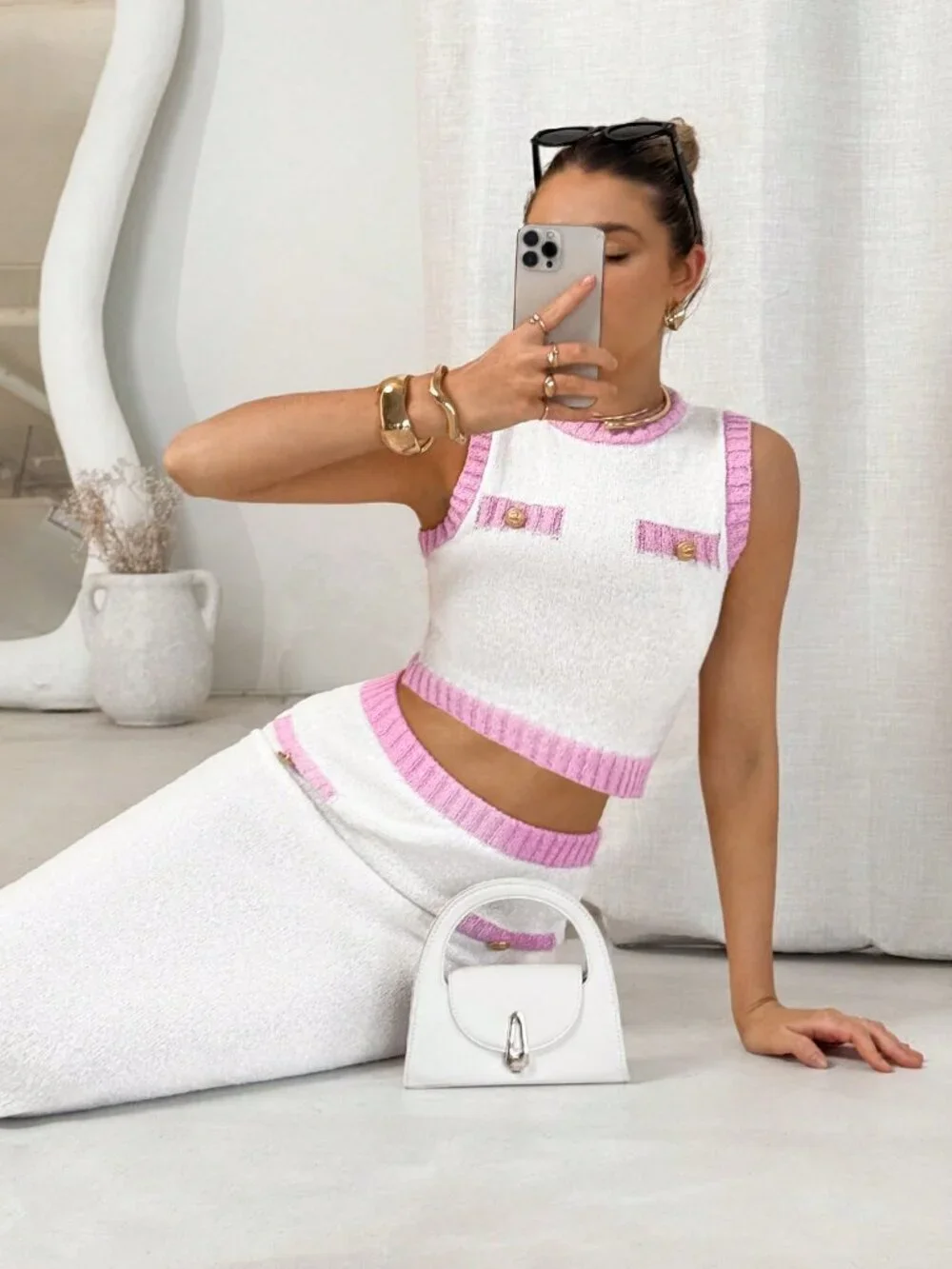 chic womens Crew Neck Sleeveless Cropped Knit Top And Knitted Midi Skirt